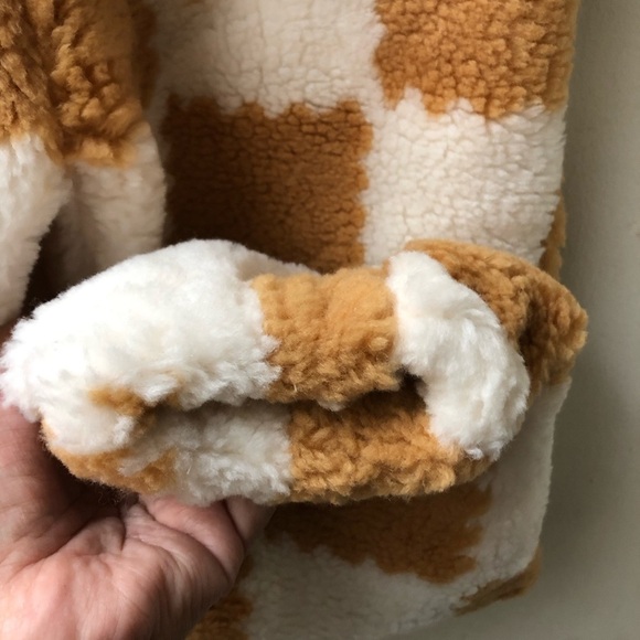 NWT Pink Chicken Sherpa Check Joggers - Picture 6 of 8